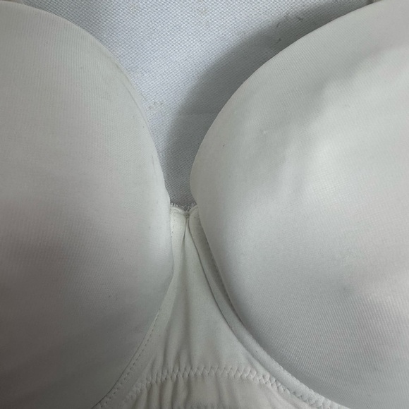 Cacique white bra size 42B - Picture 5 of 10